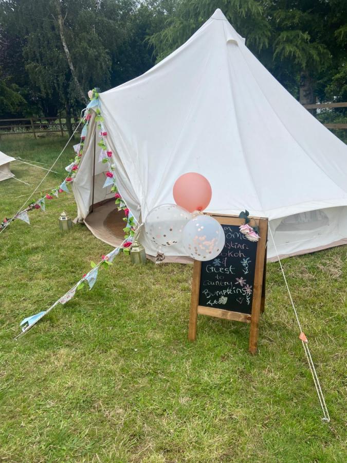Country Bumpkins Luxury Glamping Hotel Wellingore Kültér fotó
