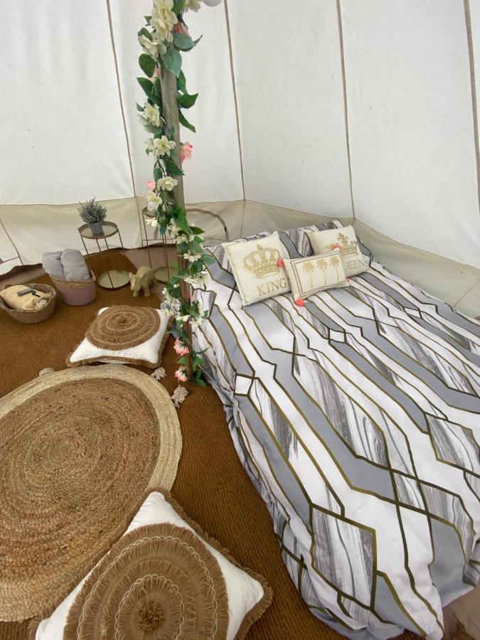 Country Bumpkins Luxury Glamping Hotel Wellingore Kültér fotó