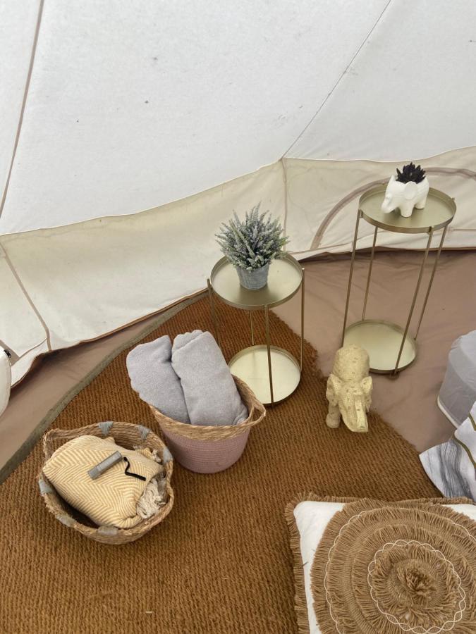 Country Bumpkins Luxury Glamping Hotel Wellingore Kültér fotó