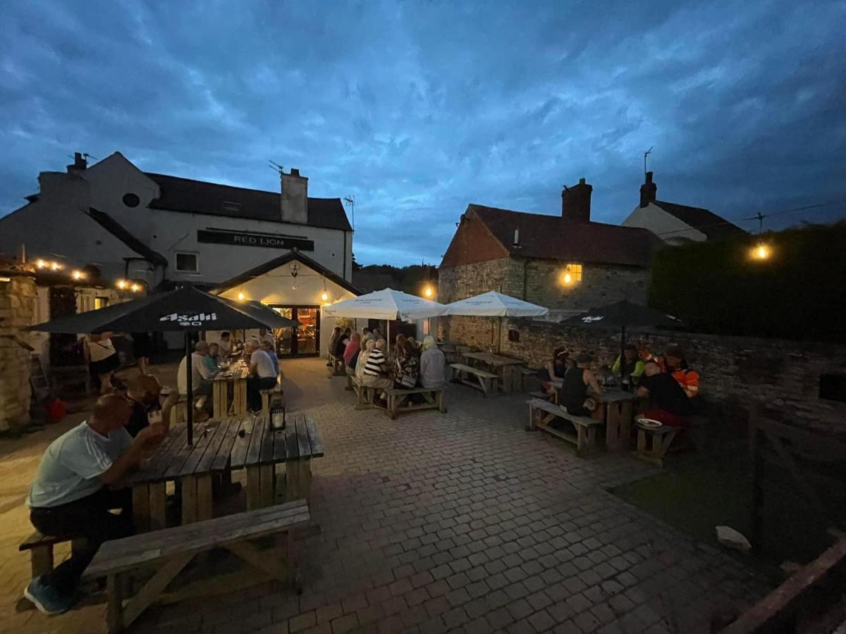 Country Bumpkins Luxury Glamping Hotel Wellingore Kültér fotó