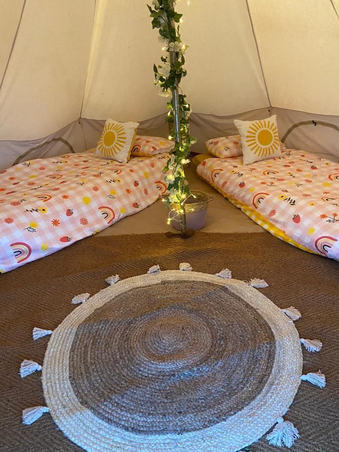 Country Bumpkins Luxury Glamping Hotel Wellingore Kültér fotó