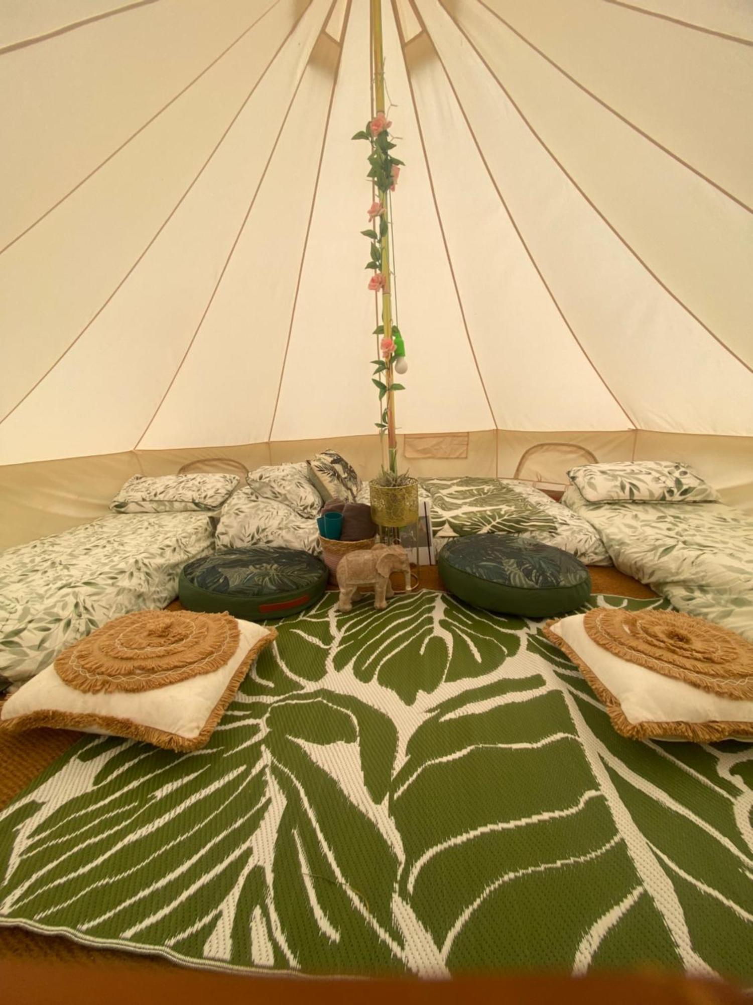 Country Bumpkins Luxury Glamping Hotel Wellingore Kültér fotó