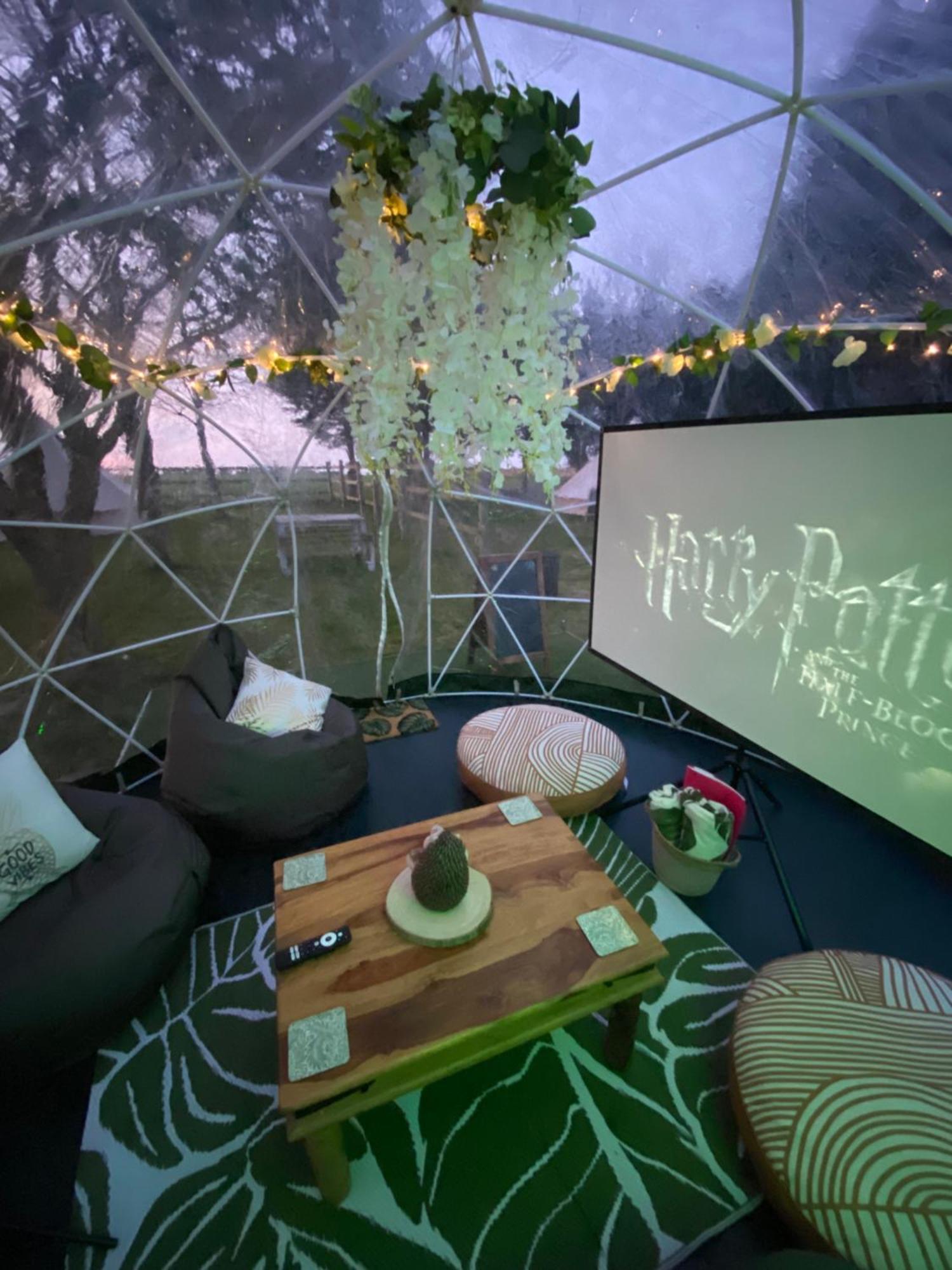 Country Bumpkins Luxury Glamping Hotel Wellingore Kültér fotó